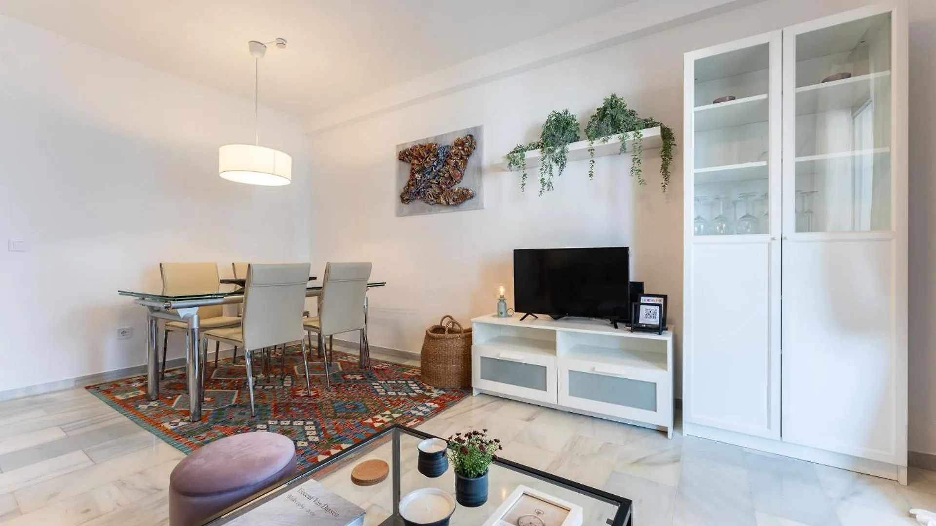 Apartment Perfekt Lokation! Ga Til Strand, Restaurant Og By Sitio de Calahonda